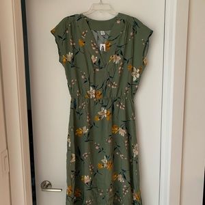 NWT Old Navy Autumn Dress 🍂